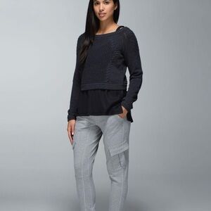 Lululemon Be Present Pullover